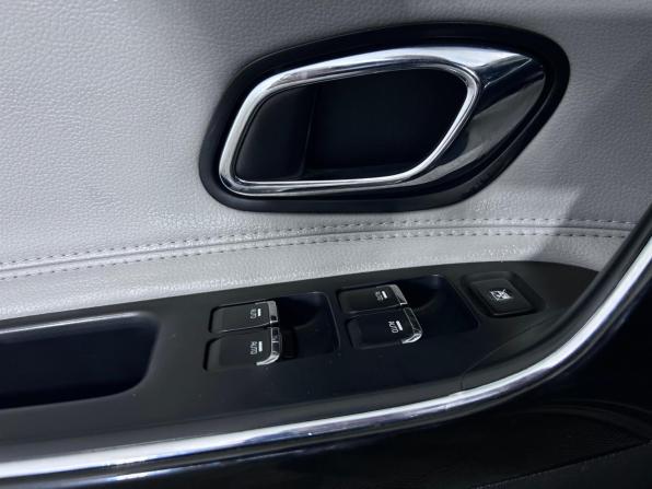 Kia Ceed II Рестайлинг с пробегом 2017 года, цена 1 365 000 рублей, 123302 км, универсал, Автокод Объявления