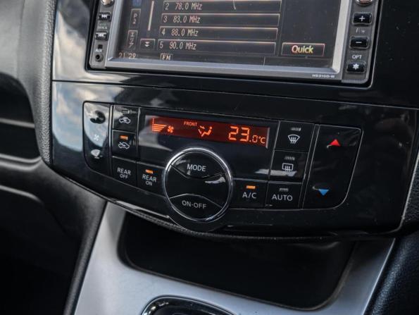 Nissan Serena IV (C26) с пробегом 2013 года, цена 1 599 000 рублей, 160296 км, минивэн, Автокод Объявления