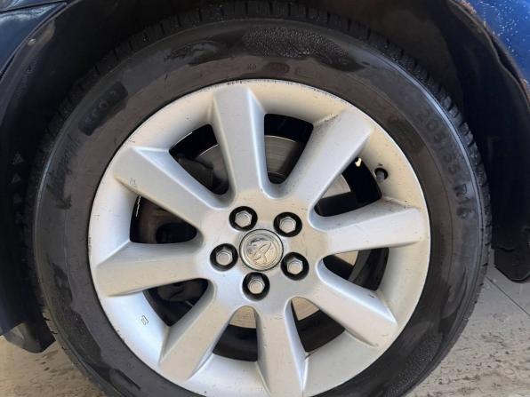 Toyota Avensis II с пробегом 2003 года, цена 556 500 рублей, 380306 км, лифтбек, Автокод Объявления