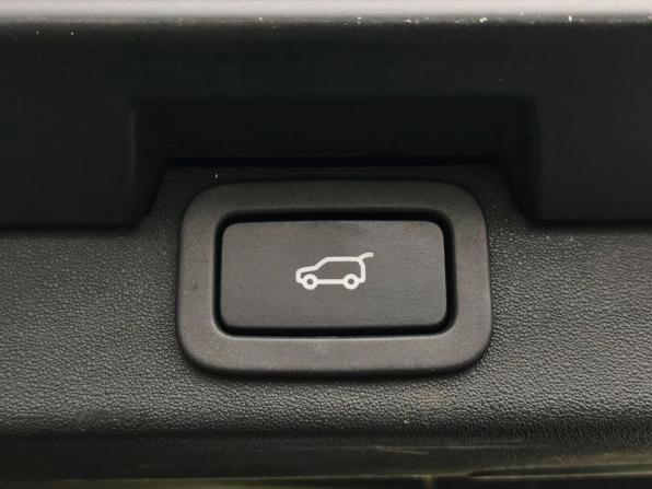 Land Rover Discovery V с пробегом 2017 года, цена 3 400 000 рублей, 267418 км, внедорожник, Автокод Объявления