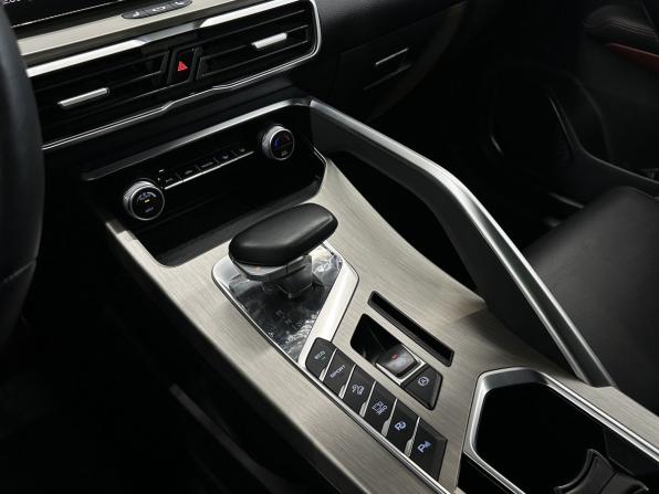Geely Coolray I с пробегом 2023 года, цена 1 930 000 рублей, 39000 км, внедорожник, Автокод Объявления