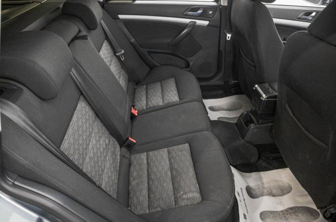 Skoda Octavia II (A5) Рестайлинг с пробегом 2011 года, цена 649 000 рублей, 323000 км, универсал, Автокод Объявления