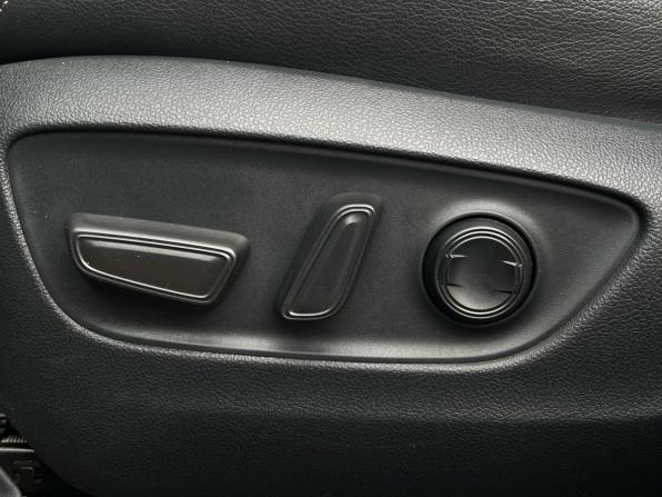 Toyota RAV4 V (XA50) с пробегом 2021 года, цена 2 950 000 рублей, 182000 км, внедорожник, Автокод Объявления