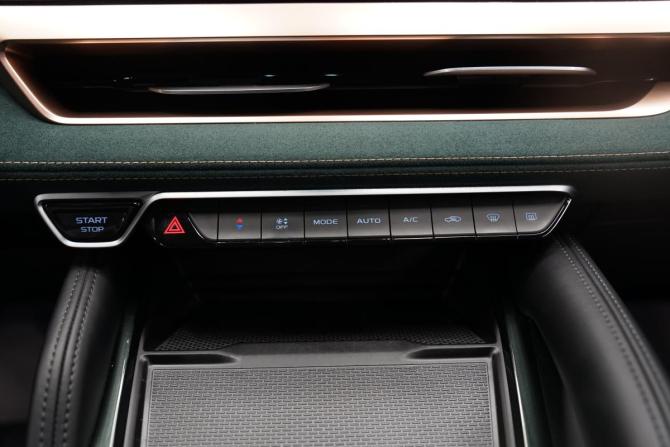 Geely Monjaro I с пробегом 2023 года, цена 3 550 000 рублей, 42000 км, внедорожник, Автокод Объявления