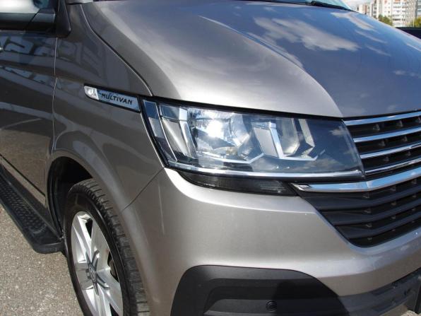 Volkswagen Multivan T6 Рестайлинг с пробегом 2020 года, цена 5 195 000 рублей, 145312 км, минивэн, Автокод Объявления