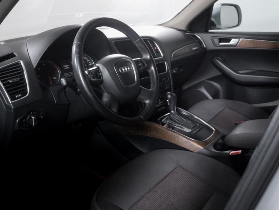 Audi Q5 I (8R) Москва  - изображение 13
