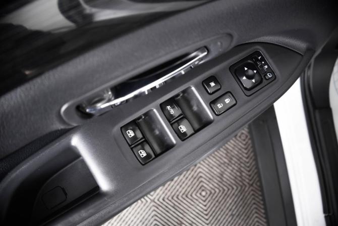 Mitsubishi Outlander III с пробегом 2015 года, цена 1 899 000 рублей, 172815 км, внедорожник, Автокод Объявления