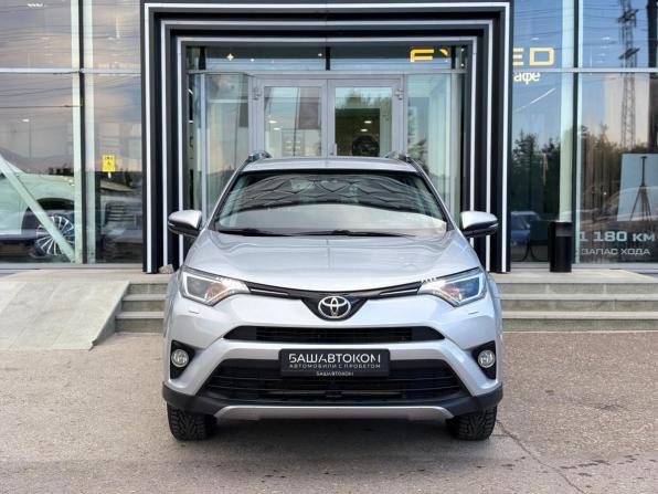 Toyota RAV4 IV (XA40) Рестайлинг с пробегом 2017 года, цена 2 030 000 рублей, 166418 км, внедорожник, Автокод Объявления