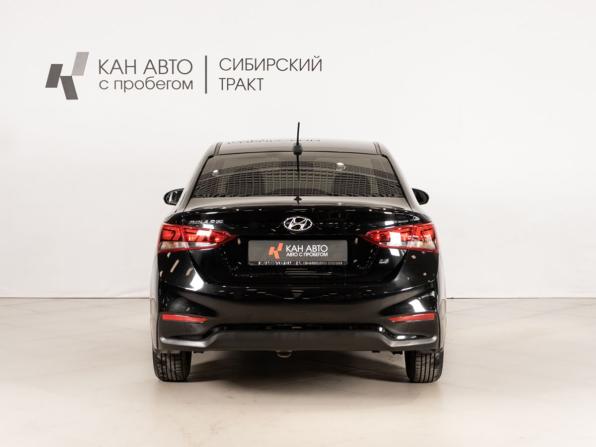 Hyundai Solaris II с пробегом 2018 года, цена 1 308 300 рублей, 77140 км, седан, Автокод Объявления