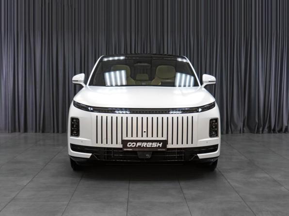Exeed Exlantix ET с пробегом 2025 года, цена 5 679 000 рублей, 5203 км, внедорожник, Автокод Объявления