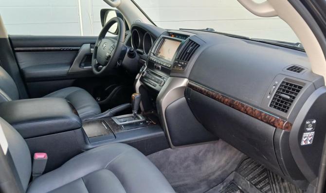 Toyota Land Cruiser 200 Series с пробегом 2008 года, цена 2 598 000 рублей, 240809 км, внедорожник, Автокод Объявления