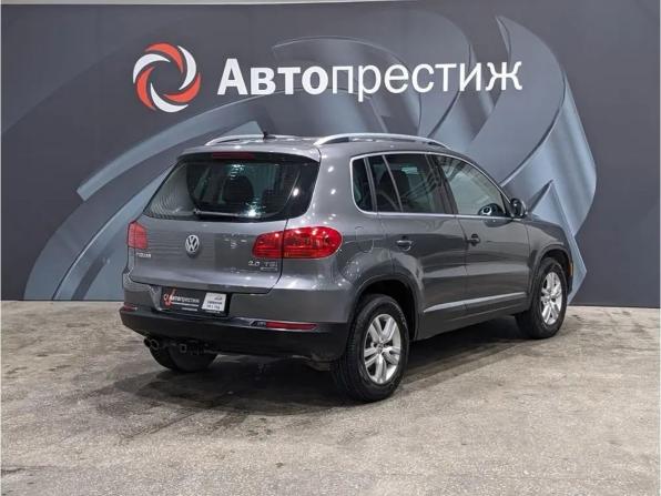 Volkswagen Tiguan I Рестайлинг с пробегом 2011 года, цена 1 325 000 рублей, 116828 км, внедорожник, Автокод Объявления