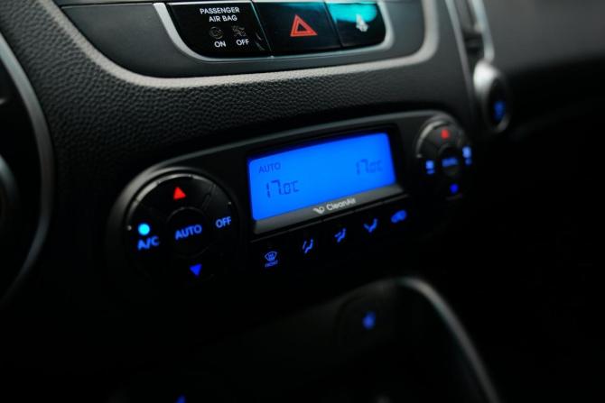 Hyundai ix35 I с пробегом 2011 года, цена 1 299 000 рублей, 266000 км, внедорожник, Автокод Объявления