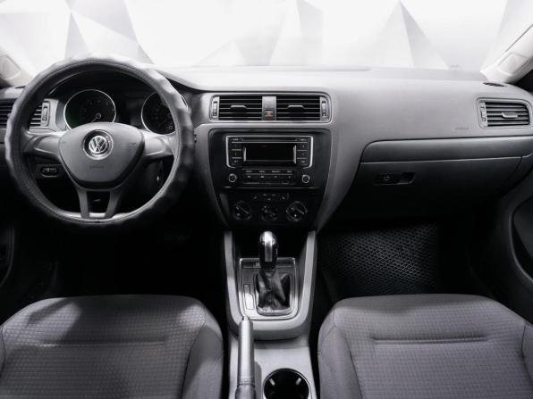Volkswagen Jetta VI Рестайлинг с пробегом 2015 года, цена 977 000 рублей, 205000 км, седан, Автокод Объявления