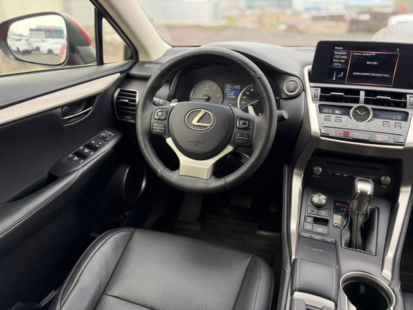 Lexus NX I Рестайлинг с пробегом 2019 года, цена 2 995 000 рублей, 157000 км, внедорожник, Автокод Объявления