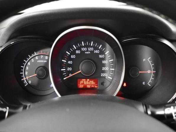 Kia Rio III Рестайлинг с пробегом 2016 года, цена 849 900 рублей, 192141 км, хэтчбек, Автокод Объявления