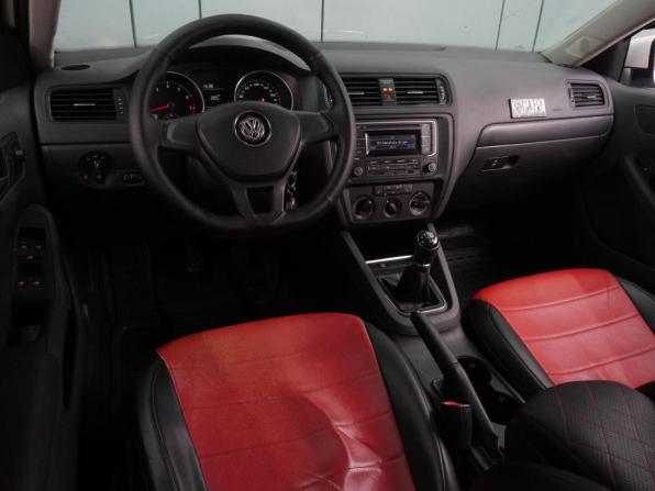Volkswagen Jetta VI Рестайлинг с пробегом 2015 года, цена 1 091 000 рублей, 117034 км, седан, Автокод Объявления