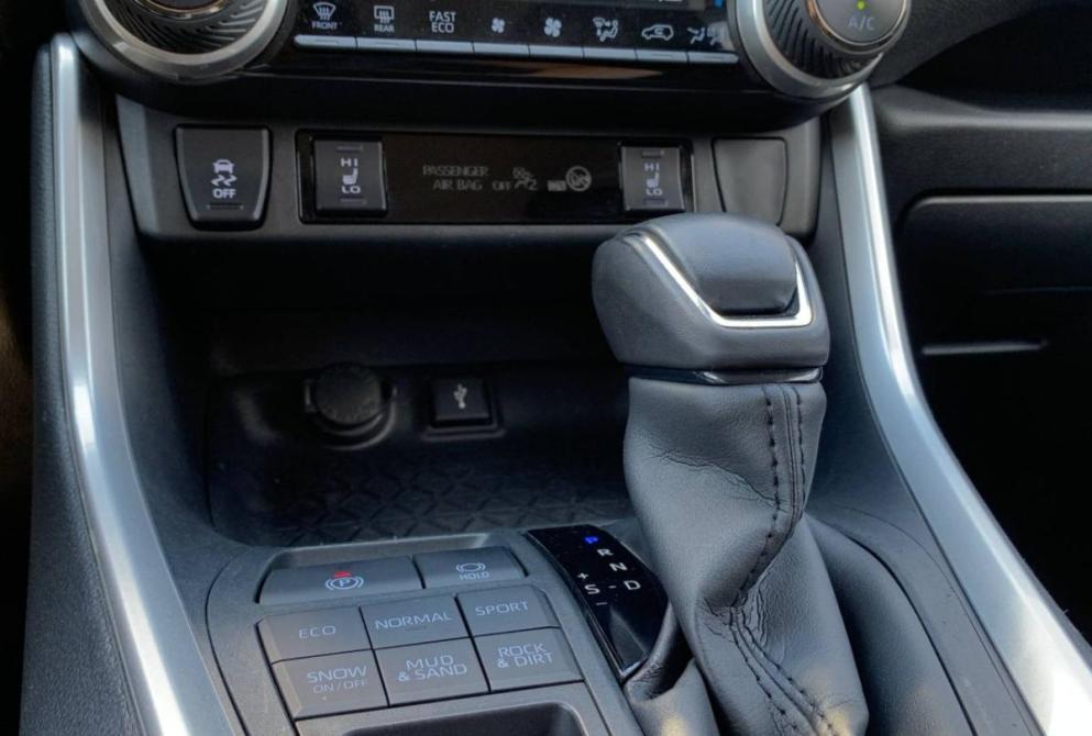 Toyota RAV4 V (XA50) Красноярск  - изображение 21