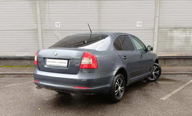 Skoda Octavia II (A5) Рестайлинг с пробегом 2013 года, цена 529 000 рублей, 227930 км, лифтбек, Автокод Объявления