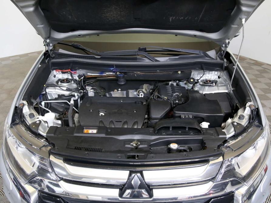 Mitsubishi Outlander III Рестайлинг 2 Санкт-Петербург  - изображение 11