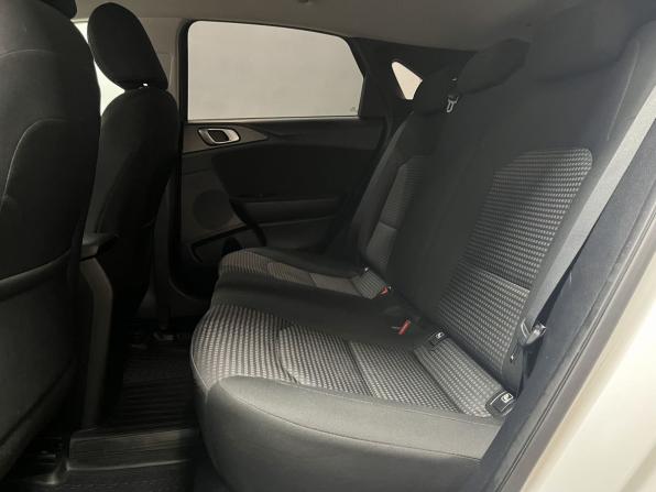 Kia Ceed III с пробегом 2019 года, цена 1 750 000 рублей, 81092 км, хэтчбек, Автокод Объявления