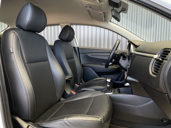 Kia Rio IV Рестайлинг с пробегом 2021 года, цена 2 227 000 рублей, 35335 км, седан, Автокод Объявления