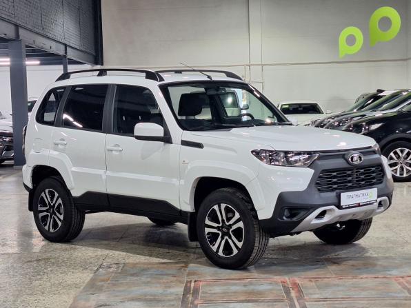 Lada (ВАЗ) Niva Travel I с пробегом 2025 года, цена 1 250 000 рублей, 9985 км, внедорожник, Автокод Объявления