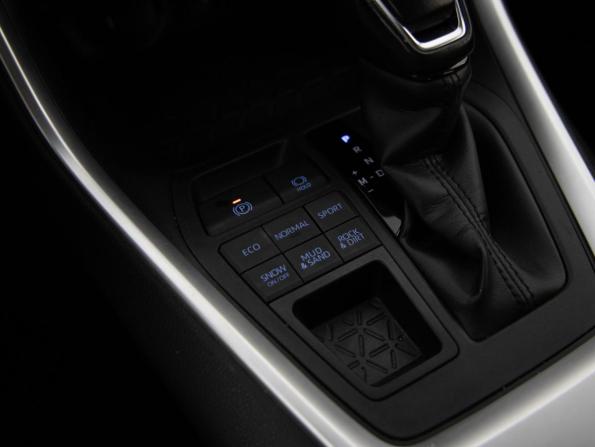 Toyota RAV4 V (XA50) с пробегом 2019 года, цена 3 099 000 рублей, 119097 км, внедорожник, Автокод Объявления