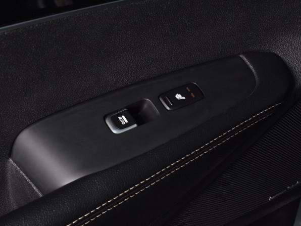 Kia Sorento III Prime Рестайлинг с пробегом 2018 года, цена 2 799 999 рублей, 120798 км, внедорожник, Автокод Объявления