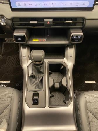 Toyota RAV4 VI (XA60) с пробегом 2026 года, цена 4 550 000 рублей, 10 км, внедорожник, Автокод Объявления