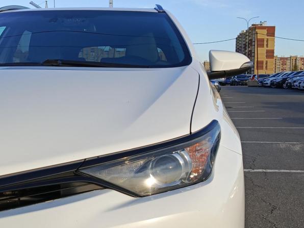 Toyota Auris II Рестайлинг с пробегом 2018 года, цена 1 385 000 рублей, 125522 км, универсал, Автокод Объявления