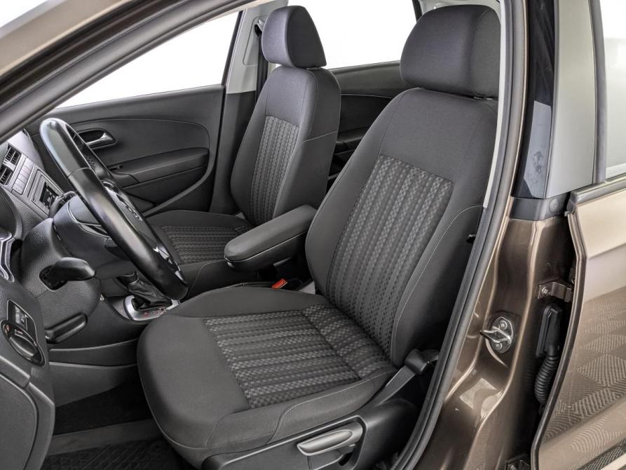Volkswagen Polo V Рестайлинг Москва  - изображение 20