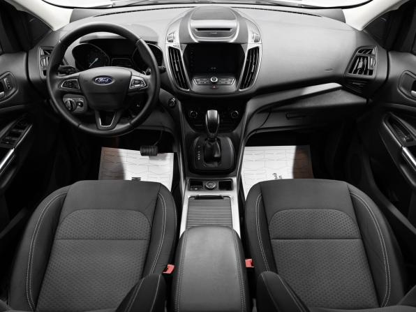 Ford Kuga II Рестайлинг с пробегом 2017 года, цена 1 395 000 рублей, 152964 км, внедорожник, Автокод Объявления