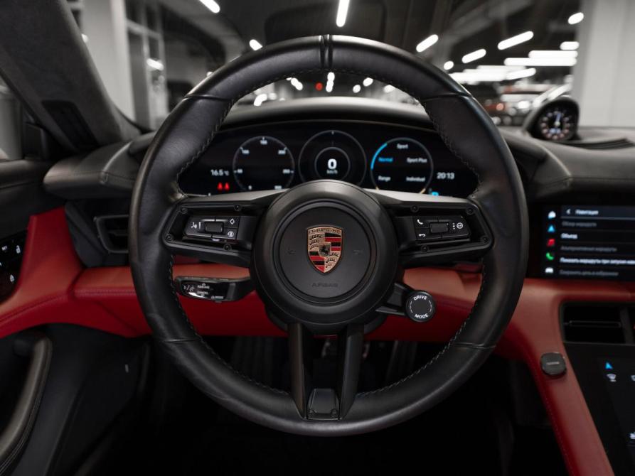 Porsche Taycan I Москва  - изображение 10