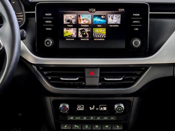 Skoda Rapid II с пробегом 2022 года, цена 1 975 000 рублей, 30634 км, лифтбек, Автокод Объявления