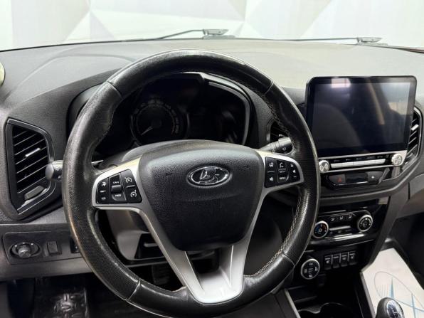 Lada (ВАЗ) XRAY I с пробегом 2018 года, цена 820 000 рублей, 173428 км, хэтчбек, Автокод Объявления