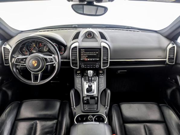 Porsche Cayenne II Рестайлинг (958) с пробегом 2017 года, цена 4 461 500 рублей, 197520 км, внедорожник, Автокод Объявления