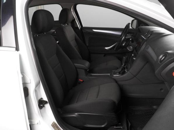 Ford Mondeo IV Рестайлинг с пробегом 2012 года, цена 978 000 рублей, 274327 км, седан, Автокод Объявления
