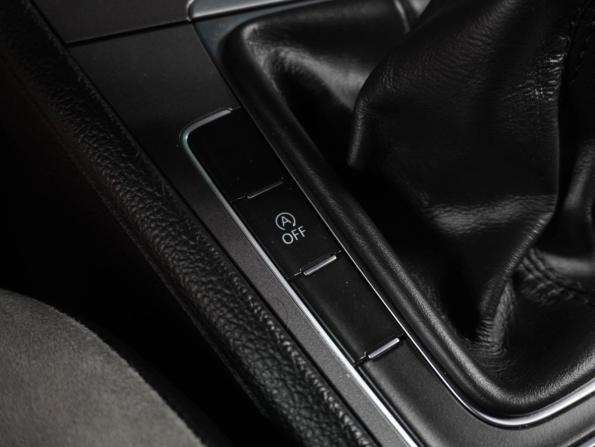 Volkswagen Golf VII с пробегом 2013 года, цена 1 179 000 рублей, 211654 км, хэтчбек, Автокод Объявления