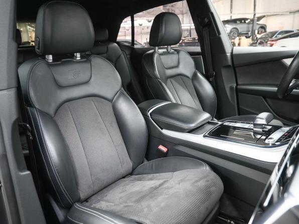Audi Q8 I (4M) с пробегом 2019 года, цена 6 449 900 рублей, 219000 км, внедорожник, Автокод Объявления