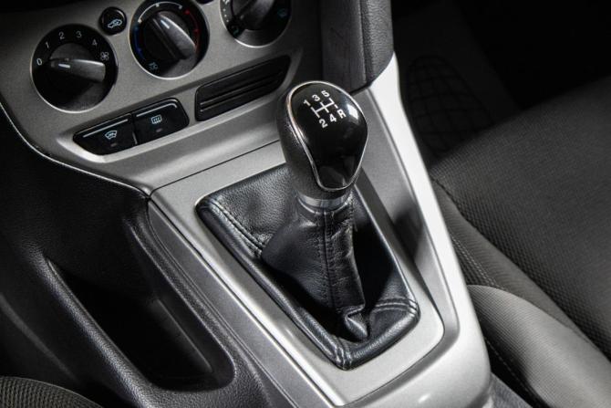Ford Focus III с пробегом 2011 года, цена 649 000 рублей, 296100 км, хэтчбек, Автокод Объявления