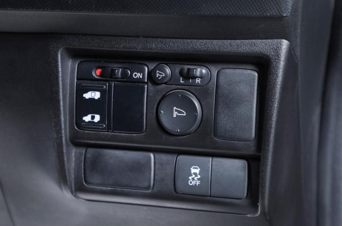 Honda Freed I Рестайлинг с пробегом 2013 года, цена 1 099 000 рублей, 114970 км, компактвэн, Автокод Объявления