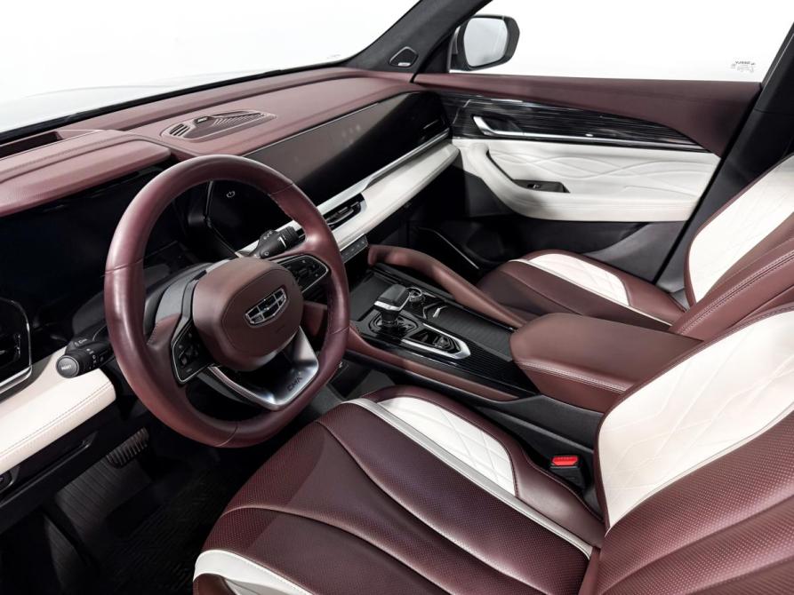 Geely Monjaro I Санкт-Петербург  - изображение 9