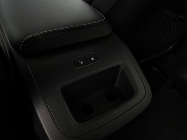 Volvo XC60 II Рестайлинг с пробегом 2021 года, цена 4 090 000 рублей, 91323 км, внедорожник, Автокод Объявления
