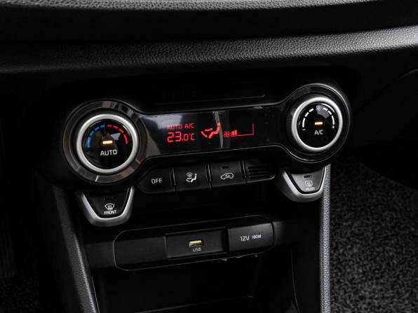 Kia Morning III с пробегом 2021 года, цена 1 780 000 рублей, 32300 км, хэтчбек, Автокод Объявления