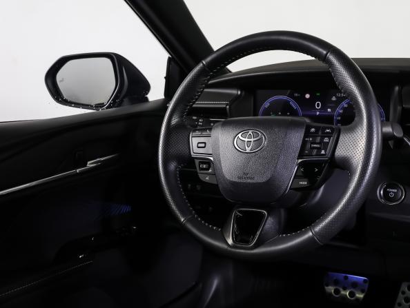 Toyota Camry IX (XV80) China Market с пробегом 2025 года, цена 4 026 000 рублей, 16076 км, седан, Автокод Объявления