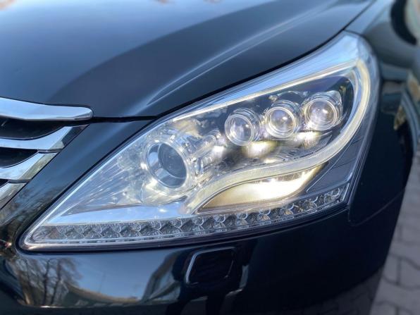 Hyundai Equus II Рестайлинг с пробегом 2015 года, цена 1 399 000 рублей, 191016 км, седан, Автокод Объявления