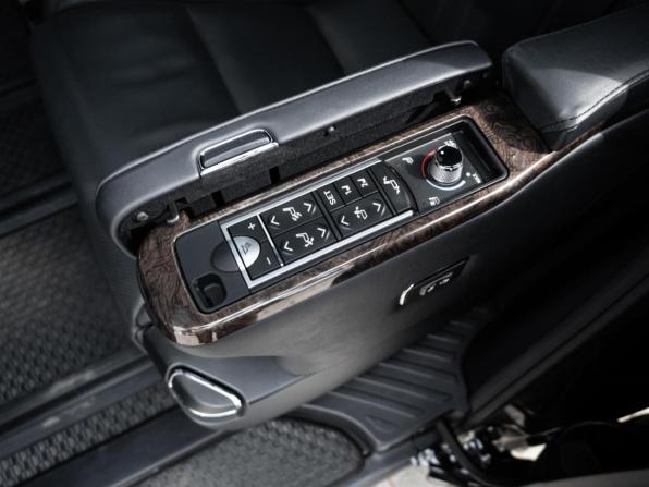 Toyota Alphard III Рестайлинг с пробегом 2022 года, цена 5 700 000 рублей, 33337 км, минивэн, Автокод Объявления