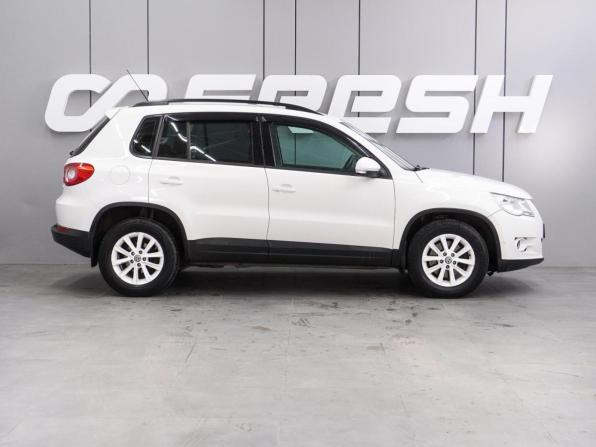 Volkswagen Tiguan I с пробегом 2010 года, цена 869 000 рублей, 206253 км, внедорожник, Автокод Объявления