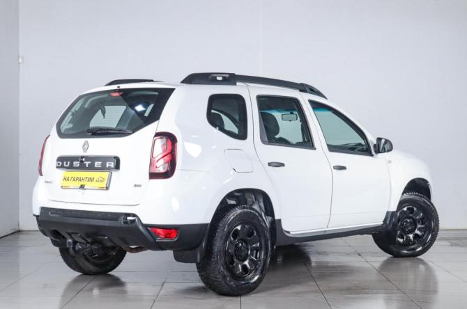 Renault Duster I Рестайлинг с пробегом 2018 года, цена 1 529 000 рублей, 54000 км, внедорожник, Автокод Объявления
